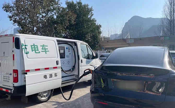 博白汽车搭电