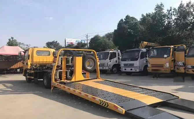 博白汽车中途维修案例
